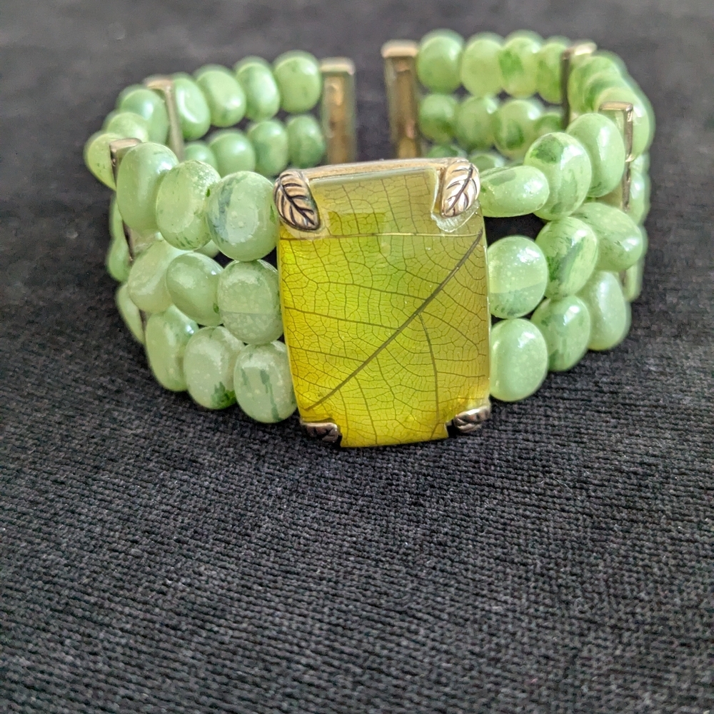 Monet Green and Yellow Bracelet with Nature-Inspired Design
